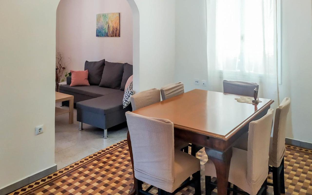 Thalia's Place Katelios